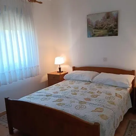 Mirjana דירה מרינה